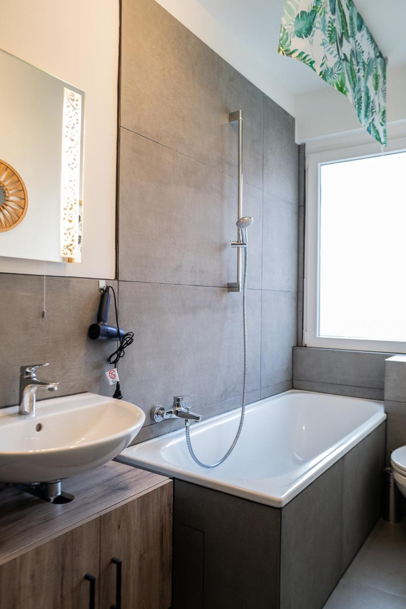 #412 Komfortable, Stilvolle Wohnung Fuer 6 Personen 鲁尔河畔米尔海姆 外观 照片